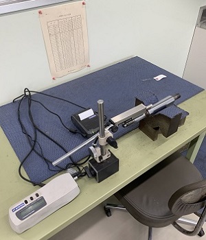 表面粗さ形状測定器